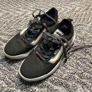 Vans Ultra Range Shoes